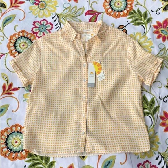 C&C California Tops - Yellow White Printed C&C California Linen Button Down Short Sleeve Top (NWT)